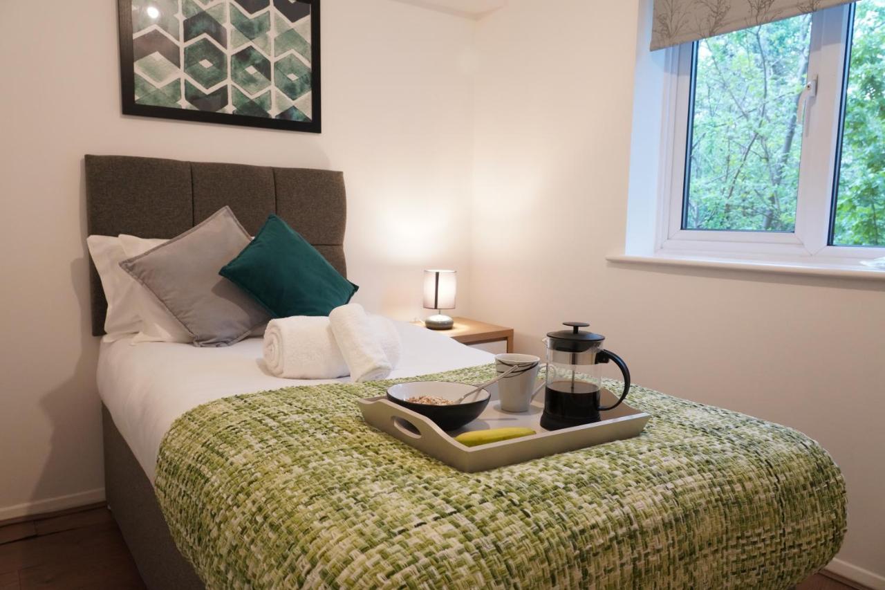 2Bedrm-4Guests-Parking-Nearstation Apartment London Luaran gambar