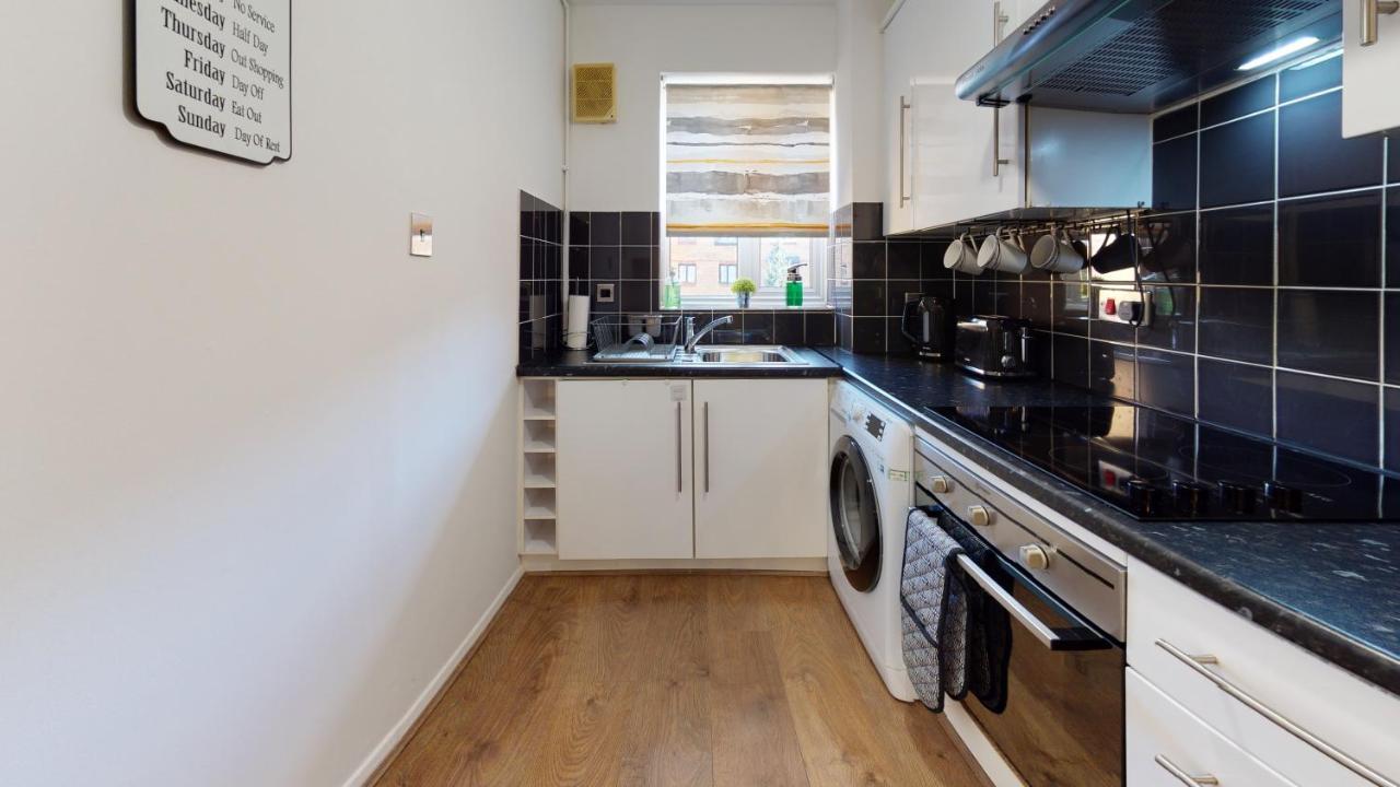 2Bedrm-4Guests-Parking-Nearstation Apartment London Luaran gambar